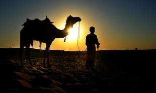 Camel Trek in desert Merzouga and 2 nights in desert camp Erg Chebbi Camel Trek in desert Merzouga and 2 nights in desert camp Erg Chebbi